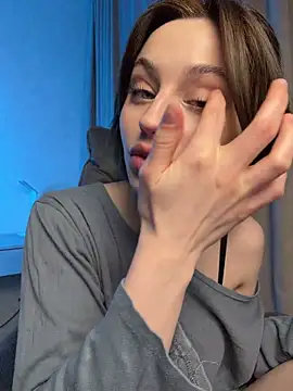 Snapshot of Camilla_Railian chatting on 5, 5, 2026 Camilla Railian online show from 5, 5, 2026