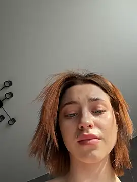 Camilla Railian online show from 14, 11, 2025