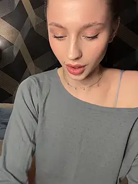 Camilla Railian online show from 20, 3, 2025