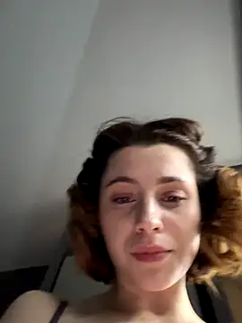 Camilla Railian online show from 2, 10, 2025