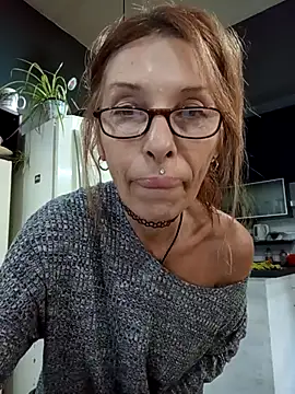 FrozenWaffle online show from 26, 6, 2026