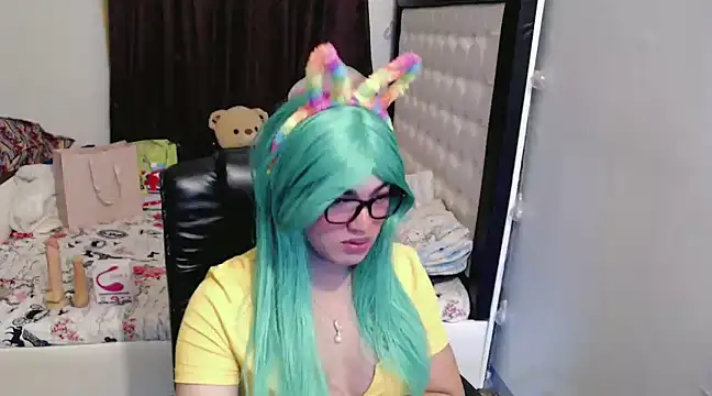 Snapshot of Goddess_Sarah chatting on 31, 12, 2024 Goddess Sarah online show from 31, 12, 2024