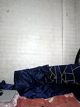 Snapshot of _Shimmerlyn_ chatting on 23, 11, 2025 Shimmerlyn online show from 23, 11, 2025