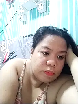 xxsweetshybabe online show from 15, 10, 2025