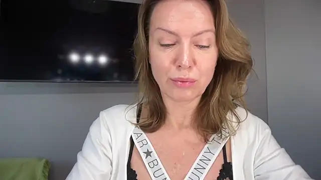 RachellAmazing online show from 7, 10, 2025