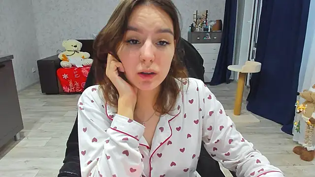 Snapshot of c_arina_x chatting on 3, 12, 2024 c arina x online show from 3, 12, 2024