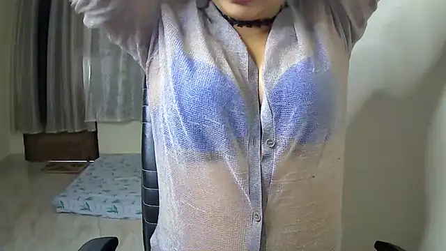 Snapshot of avav_love chatting on 12, 7, 2026 avav love online show from 12, 7, 2026
