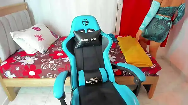 Lunastar02 online show from 27, 11, 2025