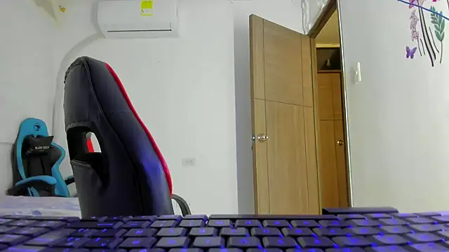 Lunastar02 online show from 20, 2, 2026