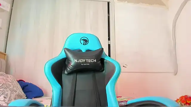 Lunastar02 online show from 16, 10, 2025