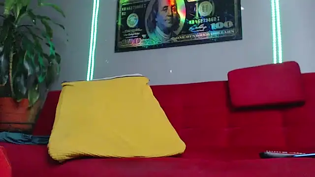 George Xmith online show from 19, 11, 2025