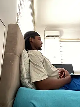 Snapshot of finefinance chatting on 28, 10, 2025 finefinance online show from 28, 10, 2025