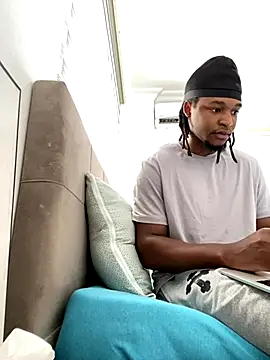 Snapshot of finefinance chatting on 26, 10, 2025 finefinance online show from 26, 10, 2025