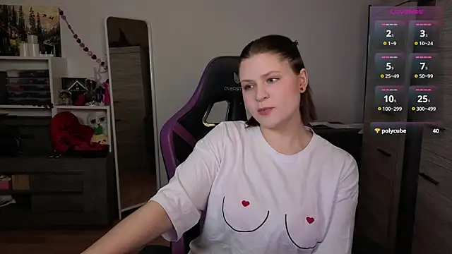 TinniAngel online show from 12, 2, 2026