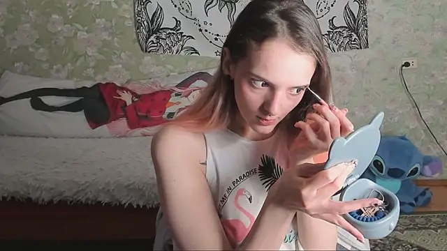 Cutie Adelia online show from 7, 2, 2026