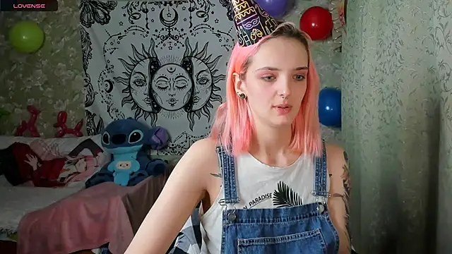 Cutie Adelia online show from 12, 12, 2024
