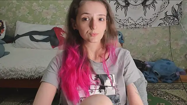 Cutie Adelia online show from 28, 7, 2026