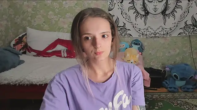 Cutie Adelia online show from 22, 7, 2026