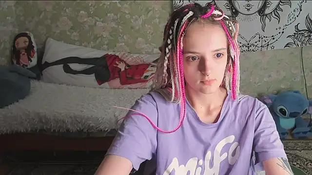 Cutie Adelia online show from 3, 7, 2026