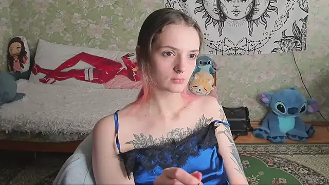 Cutie Adelia online show from 19, 3, 2026