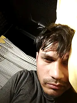 Snapshot of alex78265 chatting on 21, 5, 2026 alex78265 online show from 21, 5, 2026