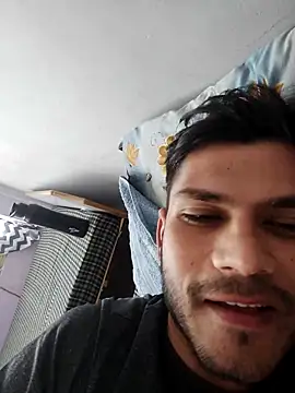 Snapshot of alex78265 chatting on 28, 9, 2025 alex78265 online show from 28, 9, 2025