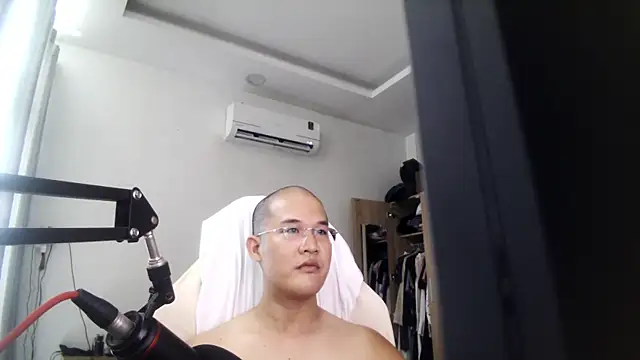 luckyjackie25 online show from 28, 9, 2025