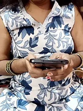 Diya 143 online show from 5, 11, 2025