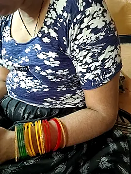 Snapshot of Diya_143 chatting on 28, 6, 2026 Diya 143 online show from 28, 6, 2026