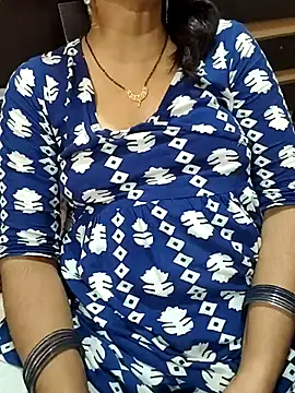 Snapshot of Diya_143 chatting on 13, 6, 2026 Diya 143 online show from 13, 6, 2026