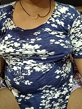 Snapshot of Diya_143 chatting on 28, 6, 2026 Diya 143 online show from 28, 6, 2026