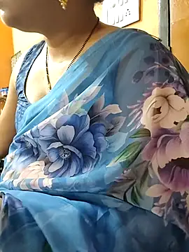 Snapshot of Diya_143 chatting on 16, 7, 2026 Diya 143 online show from 16, 7, 2026