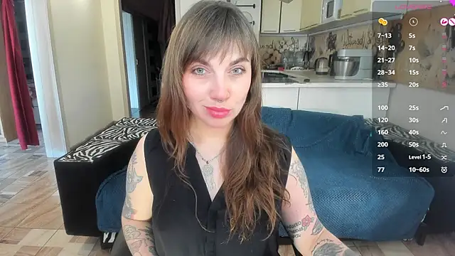 StacyTigerr online show from 14, 5, 2026