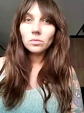 StacyTigerr online show from 8, 1, 2025