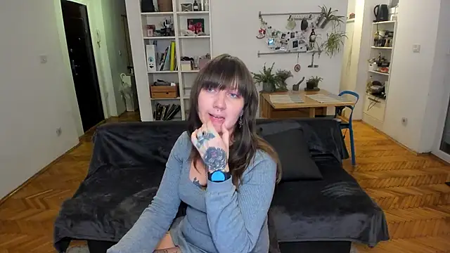StacyTigerr online show from 1, 12, 2024