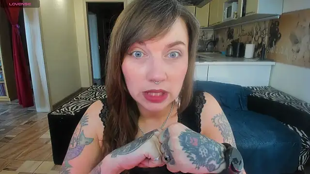 Snapshot of StacyTigerr chatting on 8, 7, 2026 StacyTigerr online show from 8, 7, 2026