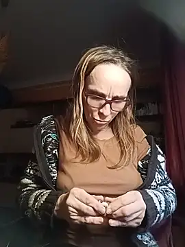 Snapshot of Dettybitch40 chatting on 17, 11, 2025 Dettybitch40 online show from 17, 11, 2025