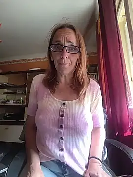 Dettybitch40 online show from 11, 5, 2026