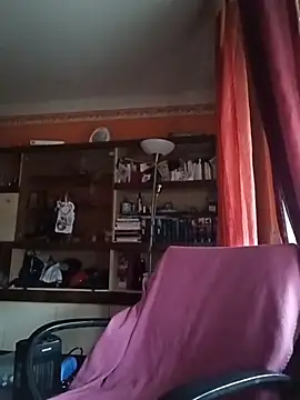 Snapshot of Dettybitch40 chatting on 24, 11, 2025 Dettybitch40 online show from 24, 11, 2025