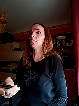 Snapshot of Dettybitch40 chatting on 30, 10, 2025 Dettybitch40 online show from 30, 10, 2025