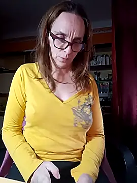 Snapshot of Dettybitch40 chatting on 16, 10, 2025 Dettybitch40 online show from 16, 10, 2025