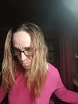 Snapshot of Dettybitch40 chatting on 25, 11, 2025 Dettybitch40 online show from 25, 11, 2025