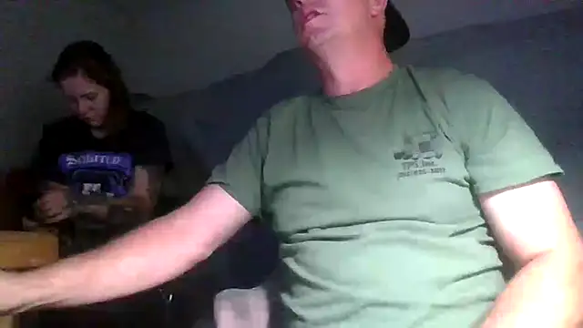Snapshot of COCKNDRILLER chatting on 16, 10, 2025 COCKNDRILLER online show from 16, 10, 2025