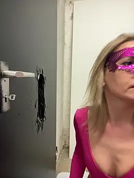 Snapshot of GangBangKitty chatting on 2, 2, 2025 GangBangKitty online show from 2, 2, 2025