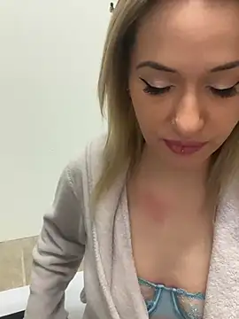 Snapshot of GangBangKitty chatting on 13, 3, 2025 GangBangKitty online show from 13, 3, 2025