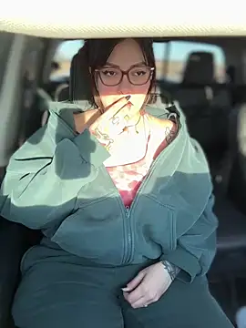 nativepumpkin95 online show from 15, 2, 2026