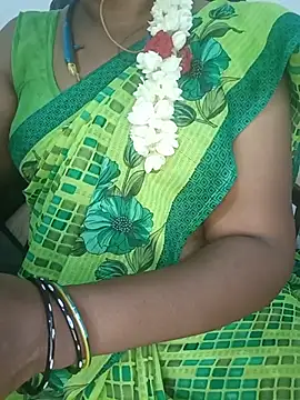 Tamil-hotwife online show from 5, 7, 2026