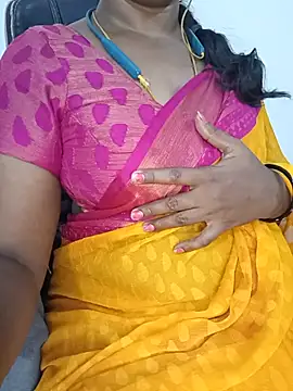 Tamil-hotwife online show from 4, 7, 2026