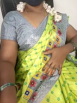 Tamil-hotwife online show from 4, 3, 2025