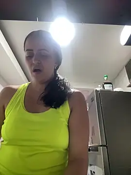 Snapshot of New_Arab_Kingdom chatting on 24, 10, 2025 New Arab Kingdom online show from 24, 10, 2025